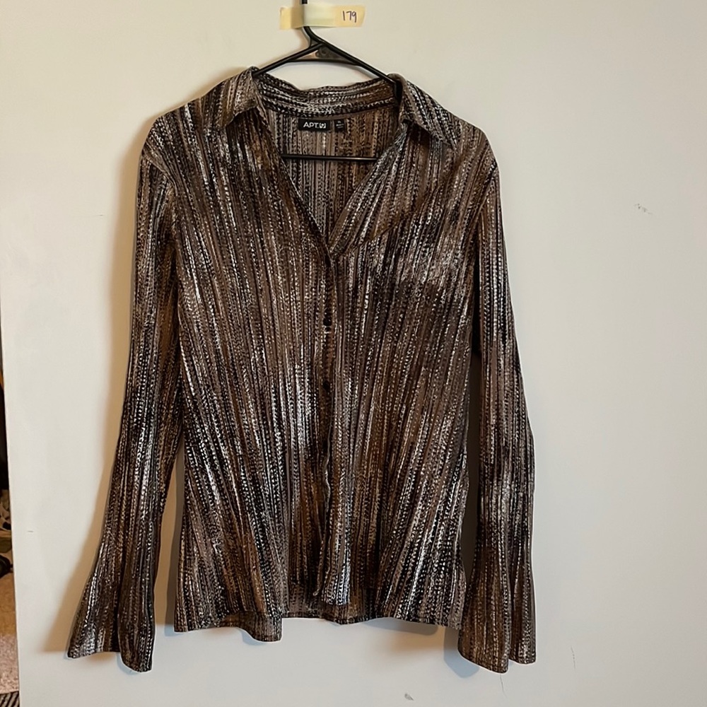 Apt. 9 long sleeve blouse